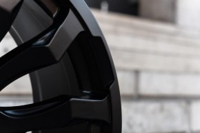 9x20 La Chanti OF 7 schwarzmatt TÜV